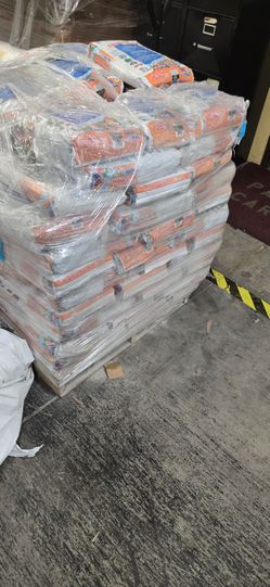 Ultracolor Plus FA Warm Grey