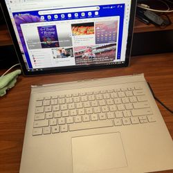 Surface Book Laptop / Tablet 