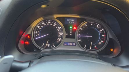 Lexus is250