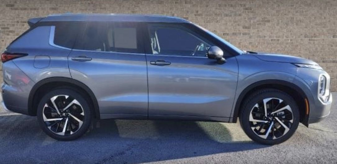 2022 Mitsubishi Outlander