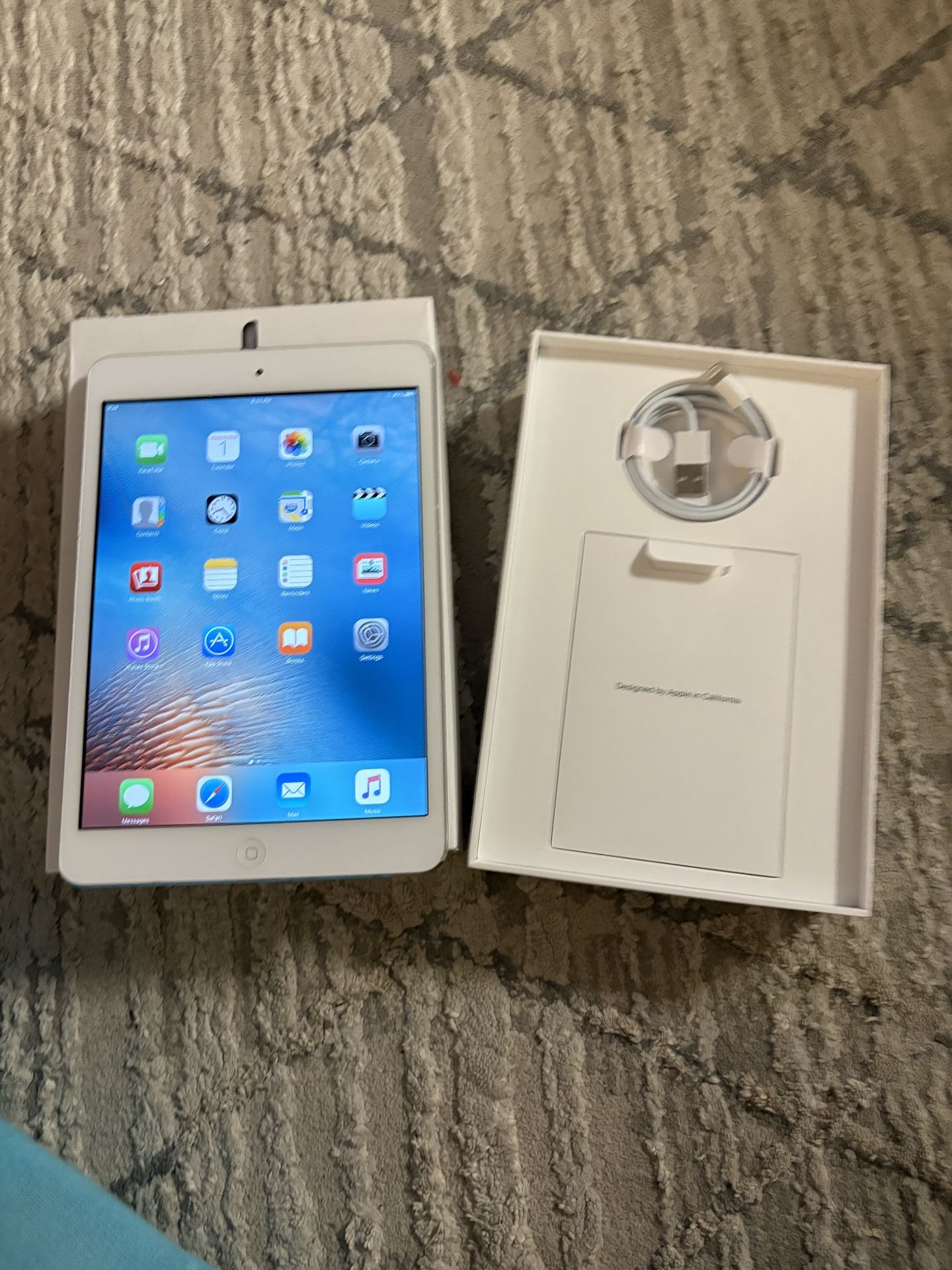 İPad Mini 7.9” 1st Generation Unlocked
