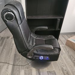 Bluetooth Gaming Chair With Speakers