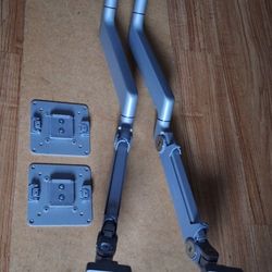 Humanscale Flex Dual Monitor Desk Mount