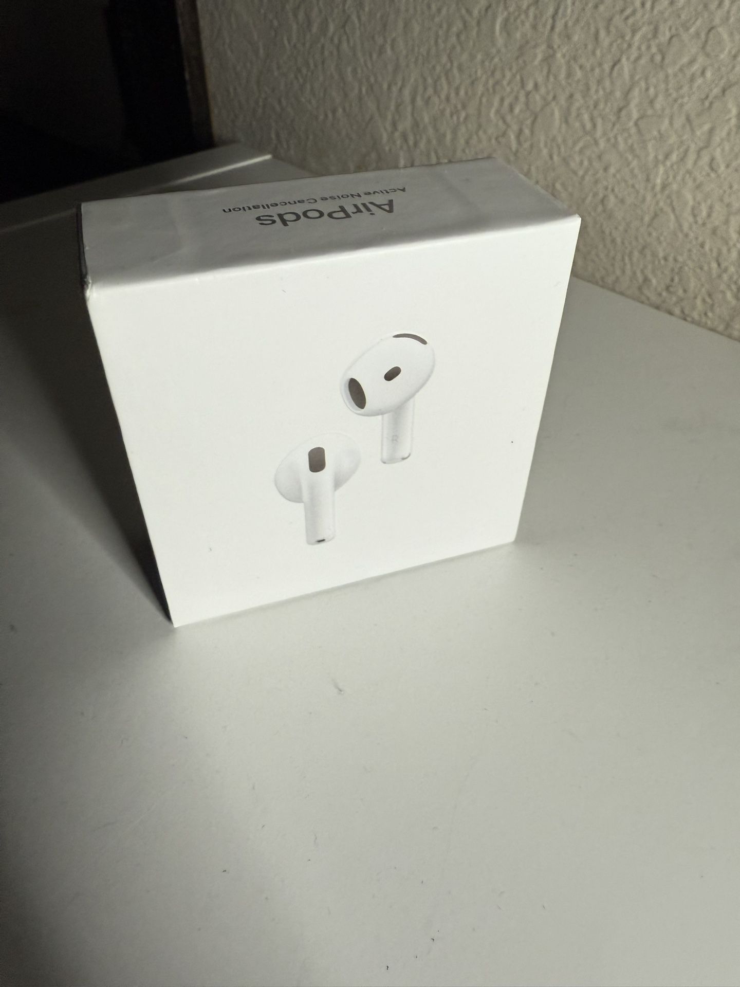 AirPods 4