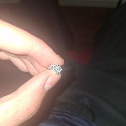 0.5 CT moissanite diamond earings