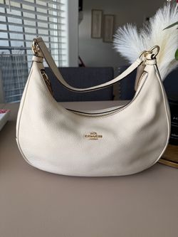 Multiple purses/wallets