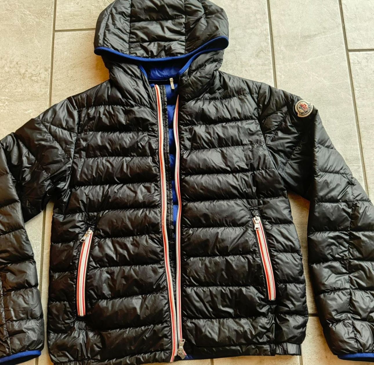 Moncler Jacket kids XL