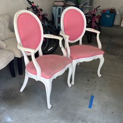 Set Of 2 Queen Anne Chairs ~ Great for Projects