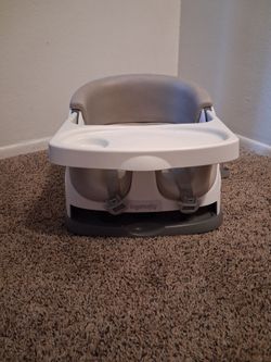 Ingenuity baby base 2 in 1 booster feeding seat