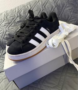 Size 4 1/2 Adidas Campus