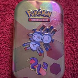 Pokemon Collectors Tin With 25 Cards