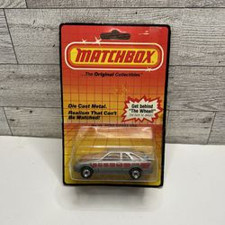 Vintage Matchbox Gray ‘1983 Ford Sierra XR41  • Die Cast Metal • Made in Thailand 