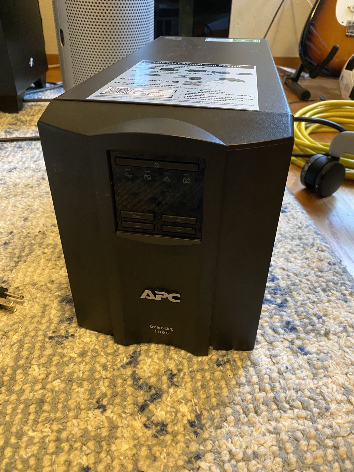 APC 700w SMT1000c UPS Uninterruptible Power Supply