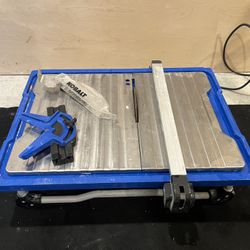 Kobalt 7” Wet Tabletop Tile Saw