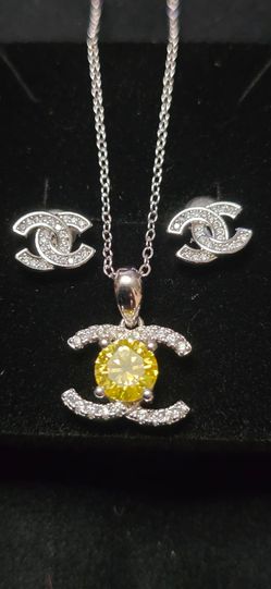3 carat Yellow citrine necklace & earrings set in silver .925