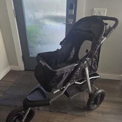 NEW PET STROLLER