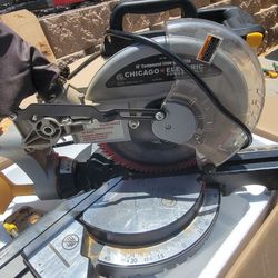 Chicago  Electric Miter Saw