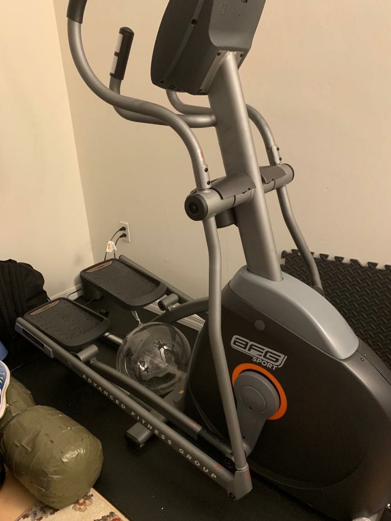 AFG 3.5AE Sport Elliptical Machine for Sale in Miami, FL OfferUp