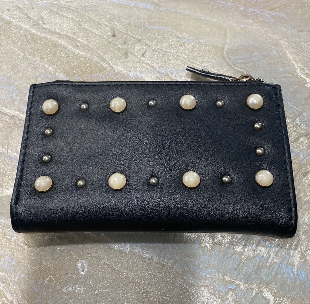 Stradivarius Black with pearls Wallet (Preowned) 