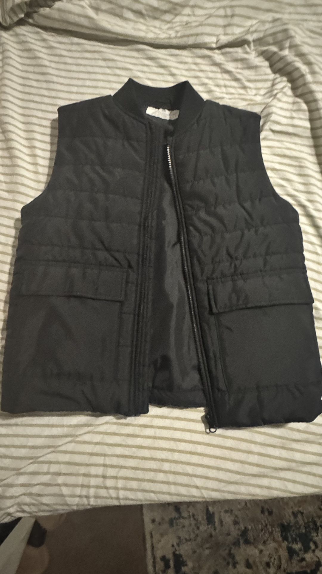 Kids Puffer Vest Size 10