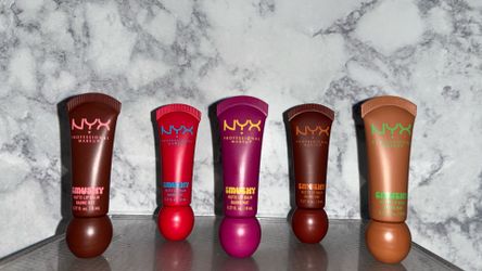 Brand NEW! 👄   NYX-Professional Makeup Lip Products - Smushy matte balm(((PENDING PICK UP TODAY)))