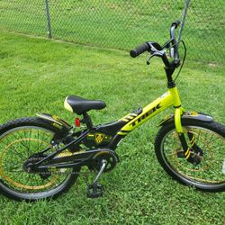 Trek Jet 20 inch BMX - lighted rims