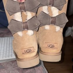 BOW UGG BOOTS