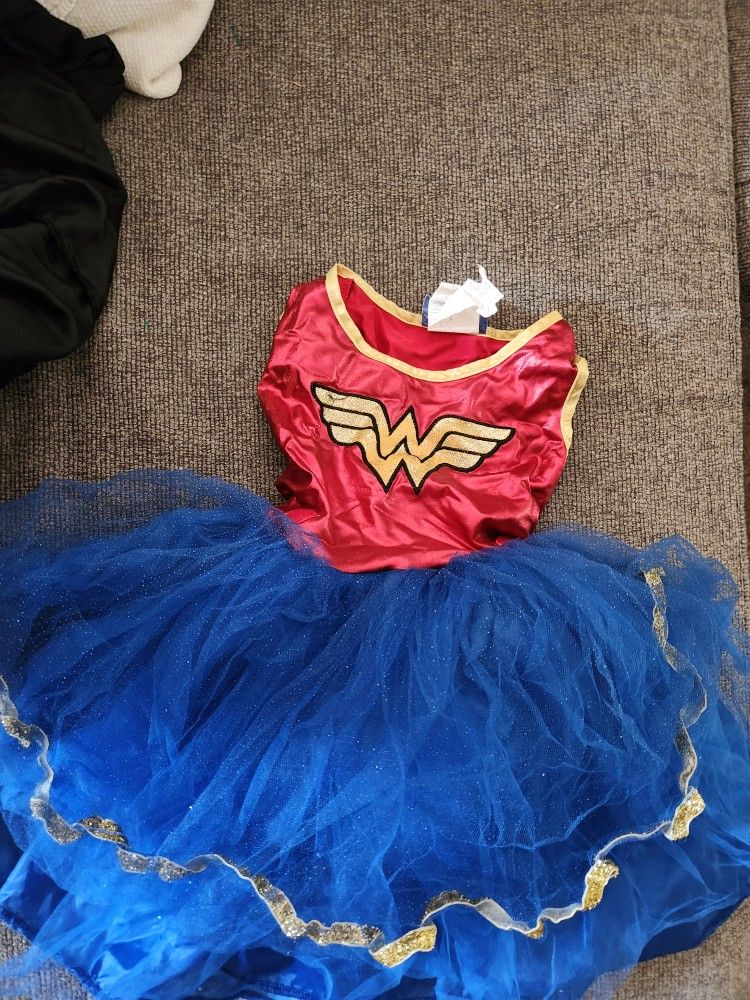 Girls Halloween Wonderwoman Costume