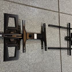 Adjustable TV Wall Mount