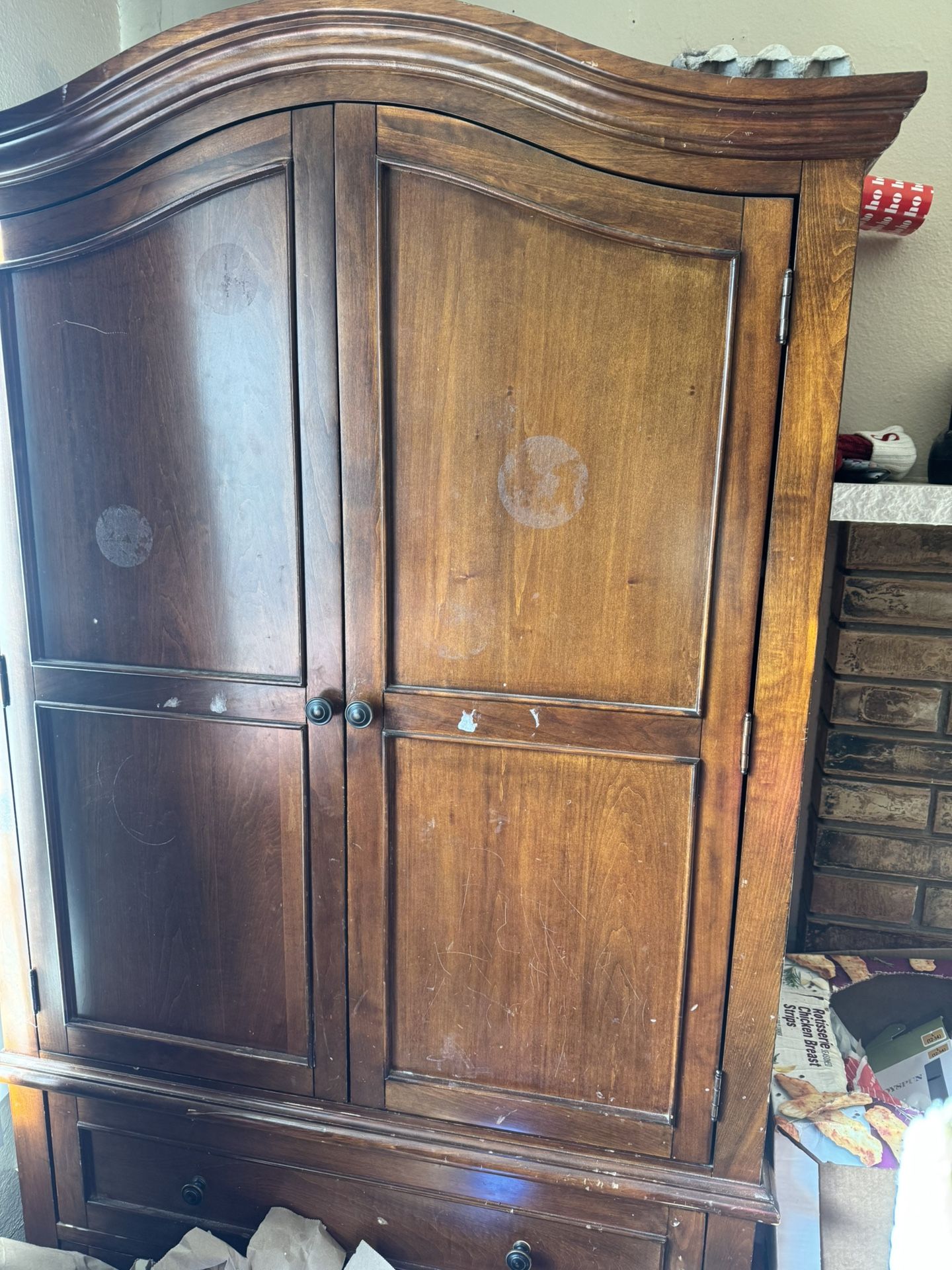 Armoire