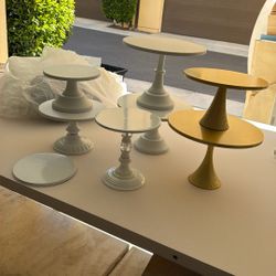$3 Cake Stands