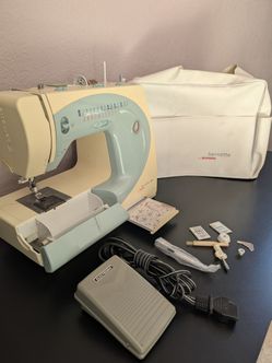 Bernette 80e for BERNINA Sewing Machine