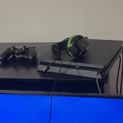 PS4