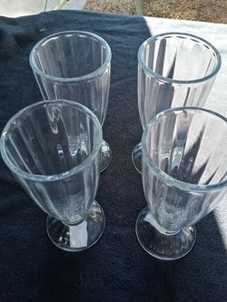 NEW TALL PARFAIT GLASSES $10.00 for all 4