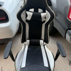 Office/ Gaming chair TEXT FOR PRICE