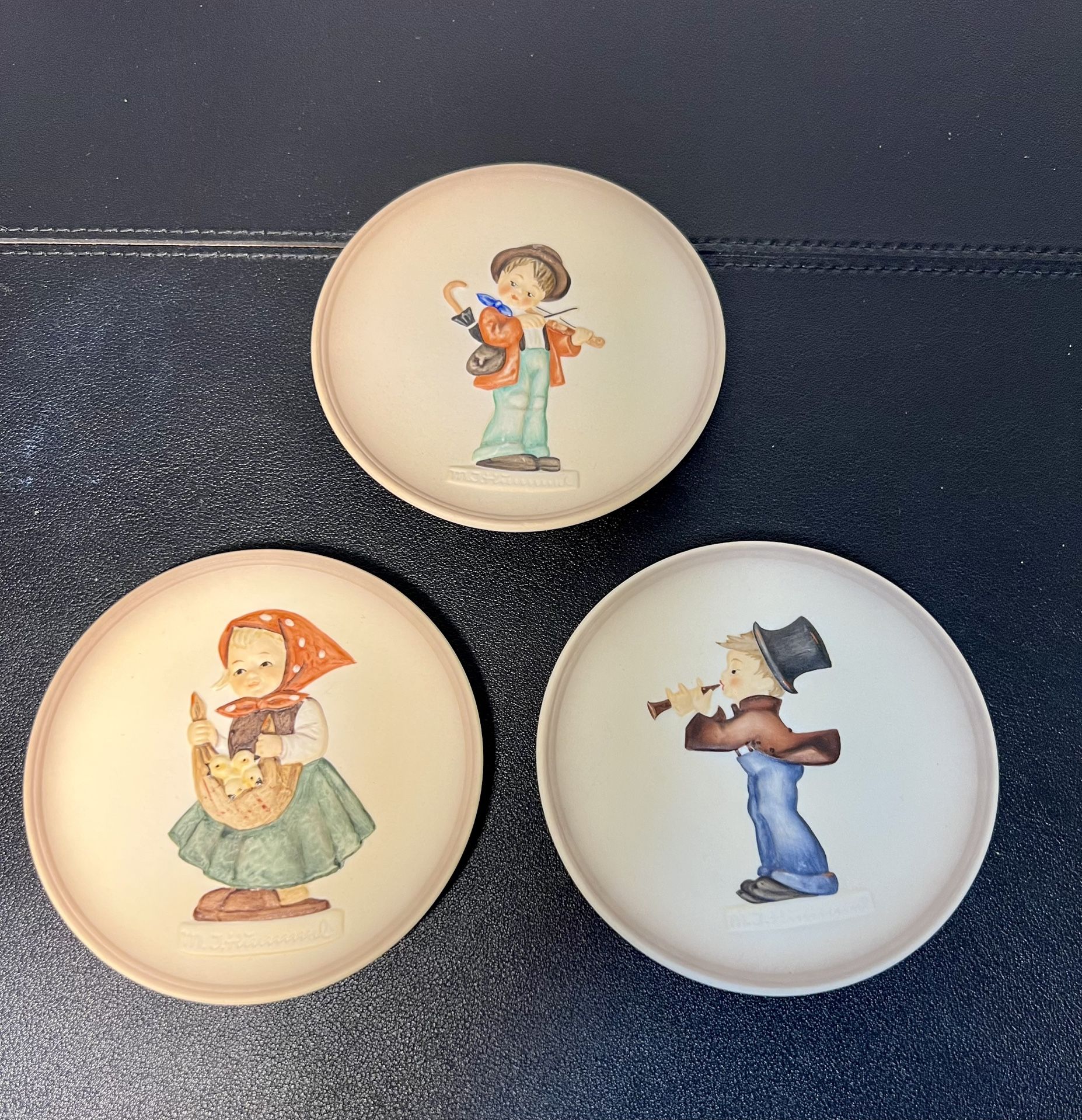 Hummel Vintage 1980’s 3 Collectible Mini Plates Signed Limited Edition