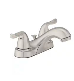 Glacier Bay 4 in. Centerset Double Handle Bathroom Faucet w/ Brushed Nickel
