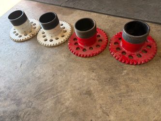 Universal wire wheel adapter