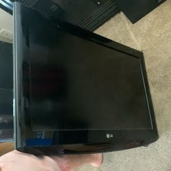 32” LG