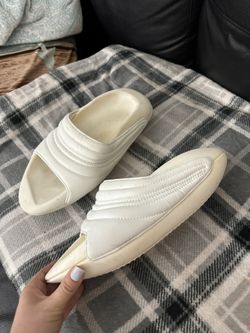 Designer Slides Size 9