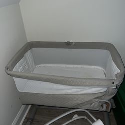 Bassinet 