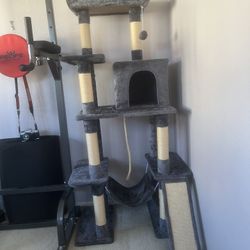 63” cat tree barely used