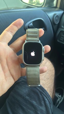 Apple Watch Ultra 2 Titanium 49mm
