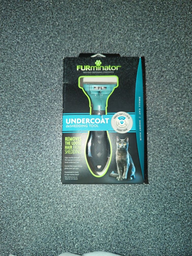 Deshedding Tool