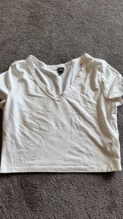 White V-Neck Crop T-Shirt