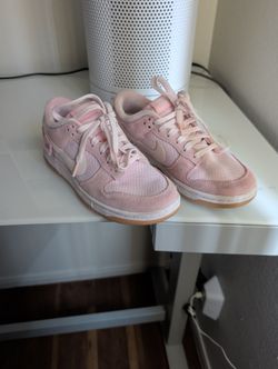 Nike Dunk Low Womens 7.5