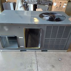 Goodman 2 Ton Package Unit - Horizontal Side Discharge 