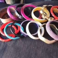 Lot Of 14 Bangle Bracelets 