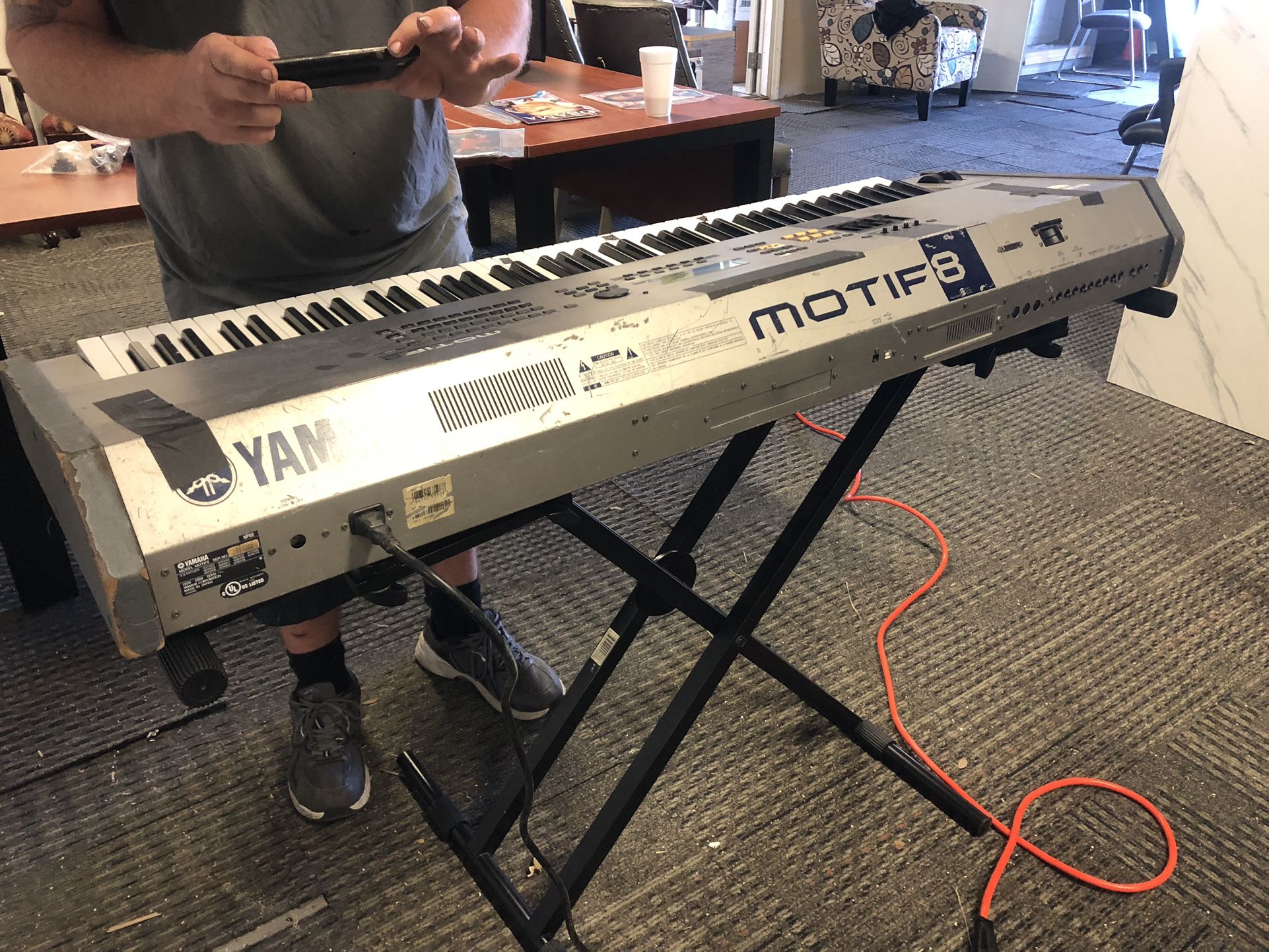 Motif 8 Keyboard 88 Key With Stand