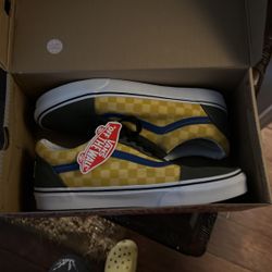 Vans 